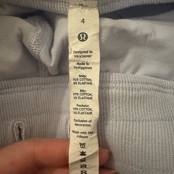 Lululemon scuba jogger sz4 - Picture 3 of 3